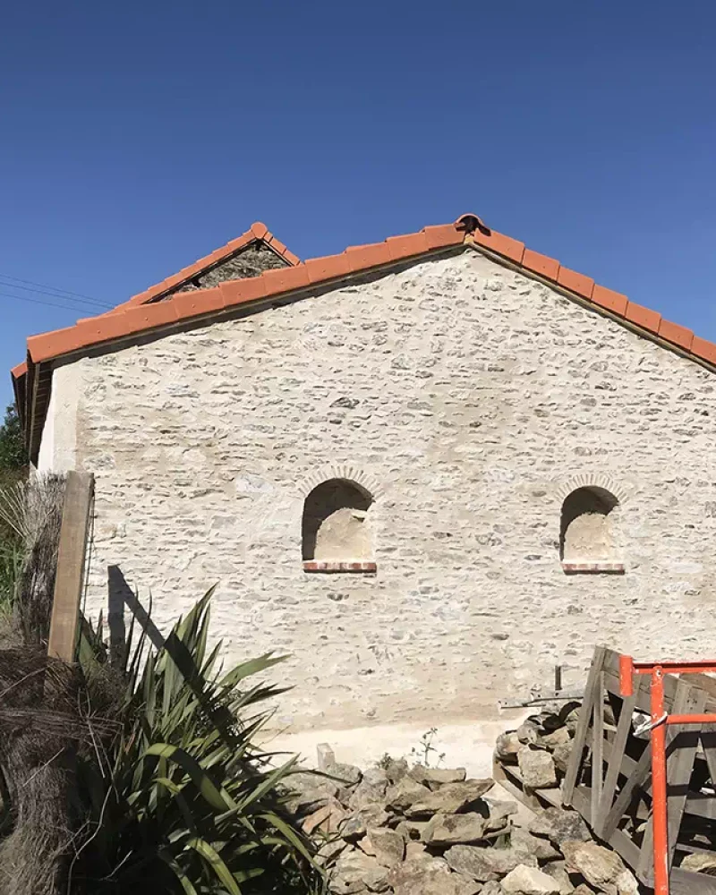 Réalisation d'une rénovation du patrimoine par Art Maçonnerie, maçon à Saint-Michel-Chef-Chef